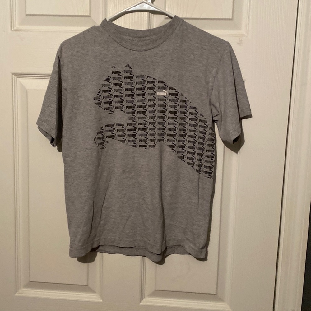 Boys puma T-shirt size large
